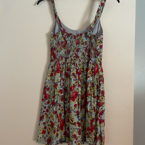 Two floral sundresses, size XS - Picture 2 of 4